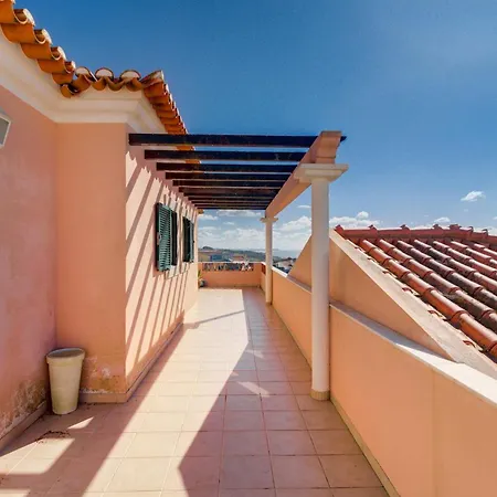 Luxury Coastal With Heated Pool Basketball Court & Ocean Views Near Lisbon Vila Lourinhã