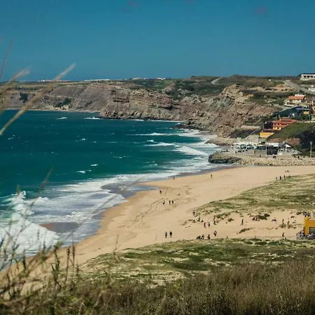 Luxury Coastal With Heated Pool Basketball Court & Ocean Views Near Lisbon Villa